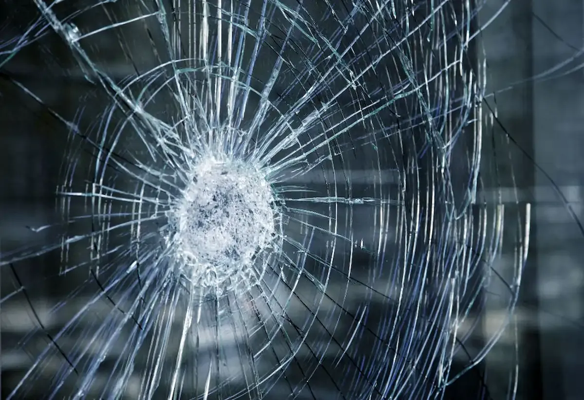 Vitre cassée – intervention vitrerie d’urgence à Strasbourg
